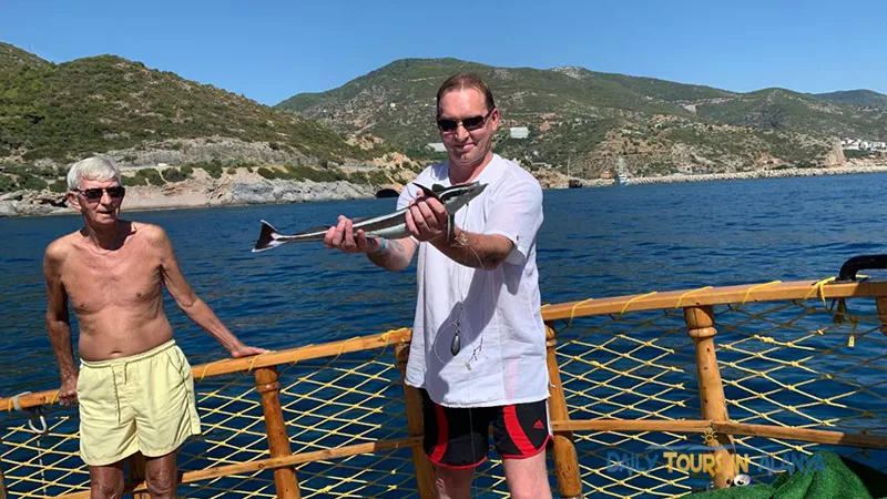 Snorkeling in Alanya with Fishing image 12