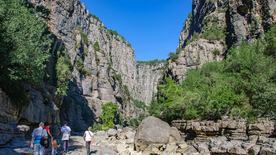Tazı Kanyon + Büyük Zipline + Jeep Safari + Rafting photo 1