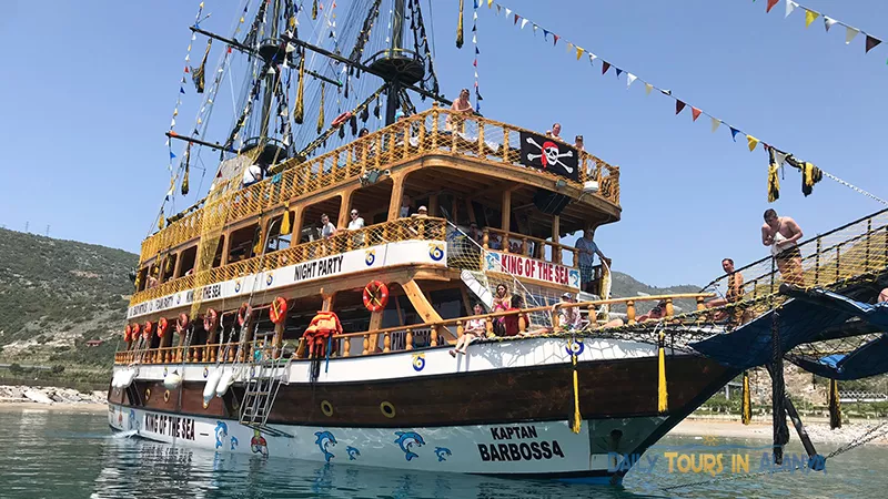 Alanya Pirate Boat Tour image 3