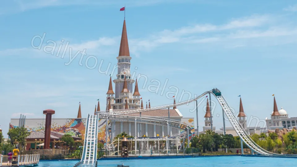 Парк развлечений The Land Of Legends photo 20