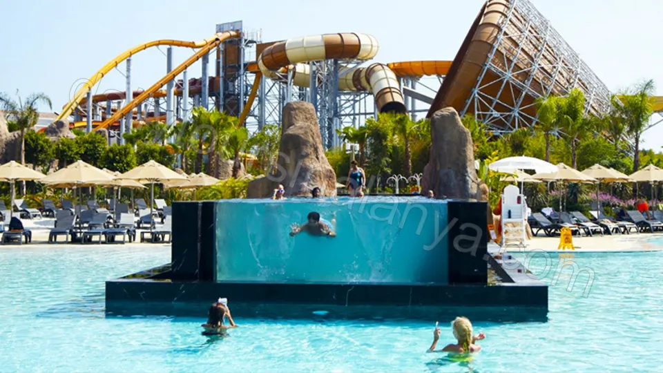 Парк развлечений The Land Of Legends photo 31