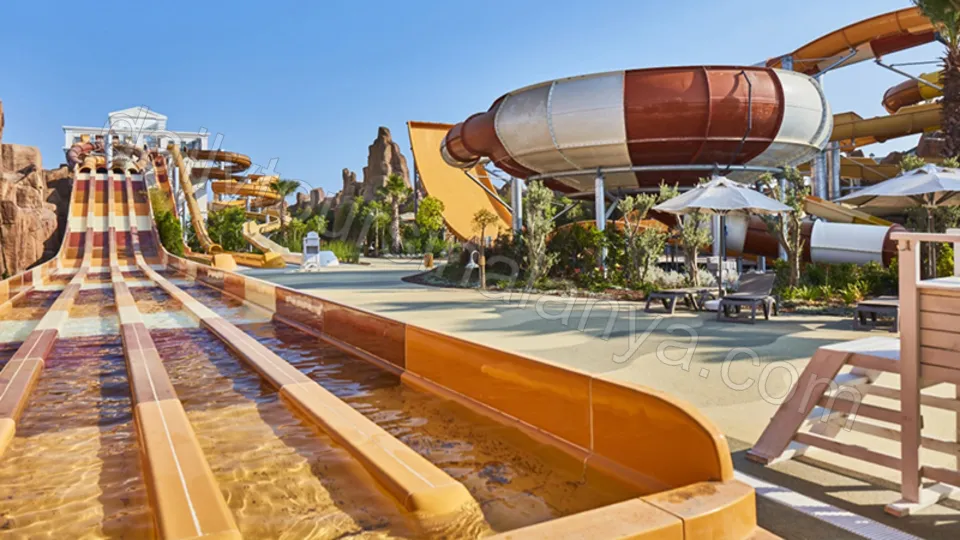 Парк развлечений The Land Of Legends photo 4