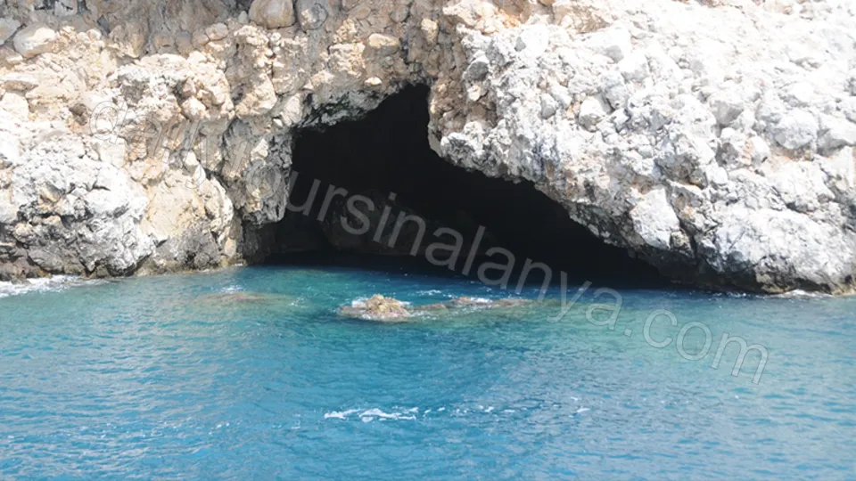 Alanya Korsan Tekne Turu photo 14