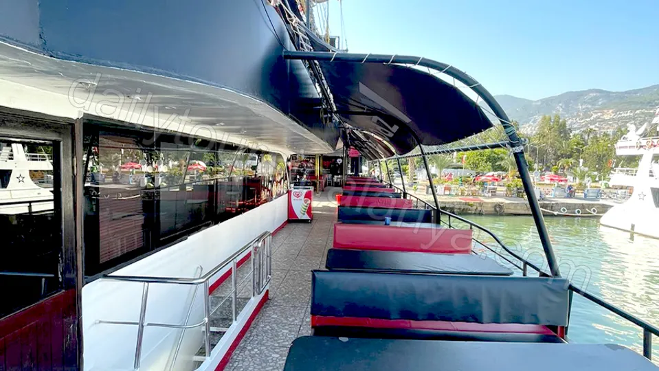 Alanya Korsan Tekne Turu photo 17