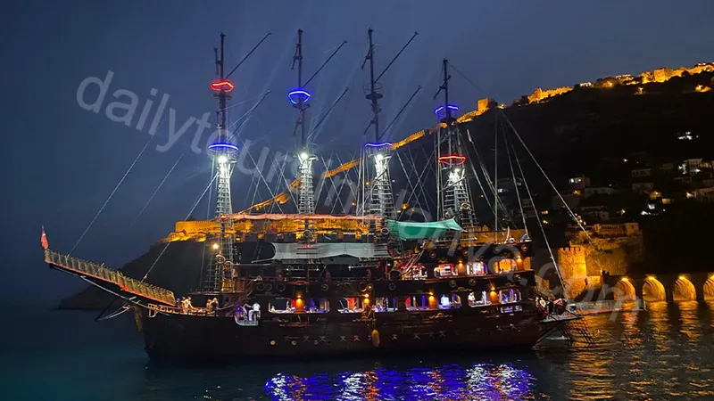 Alanya Night Party Boat Tour  image 1