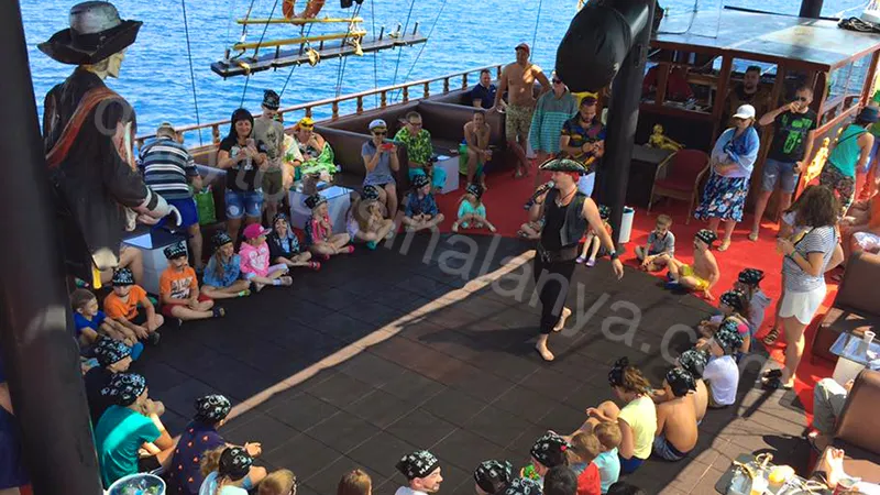 Alanya Night Party Boat Tour  image 34