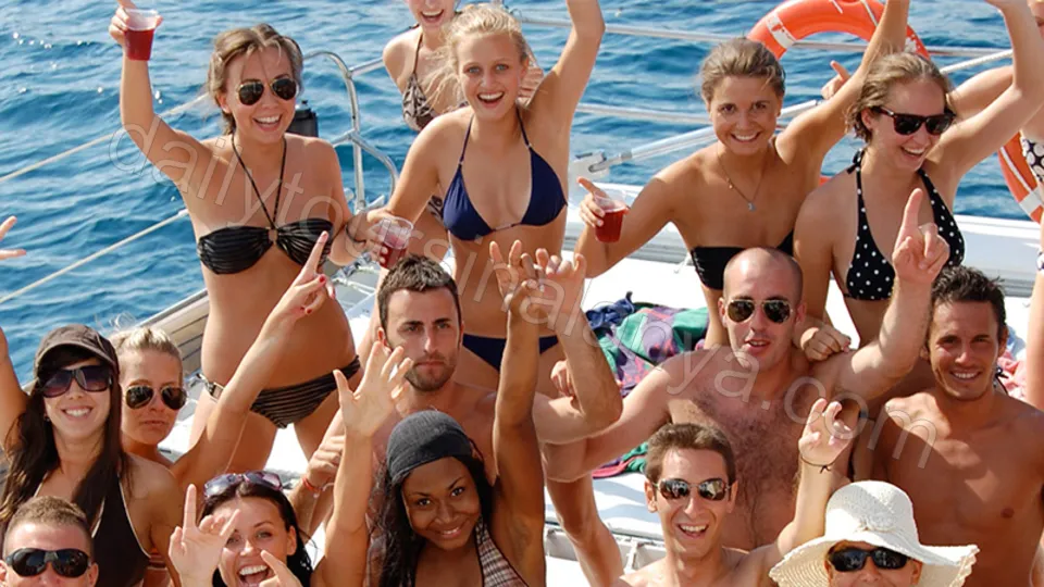 Яхта Старкрафт в Алании photo 4