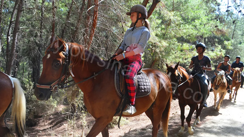 Прогулка на лошадях в Алании photo 14