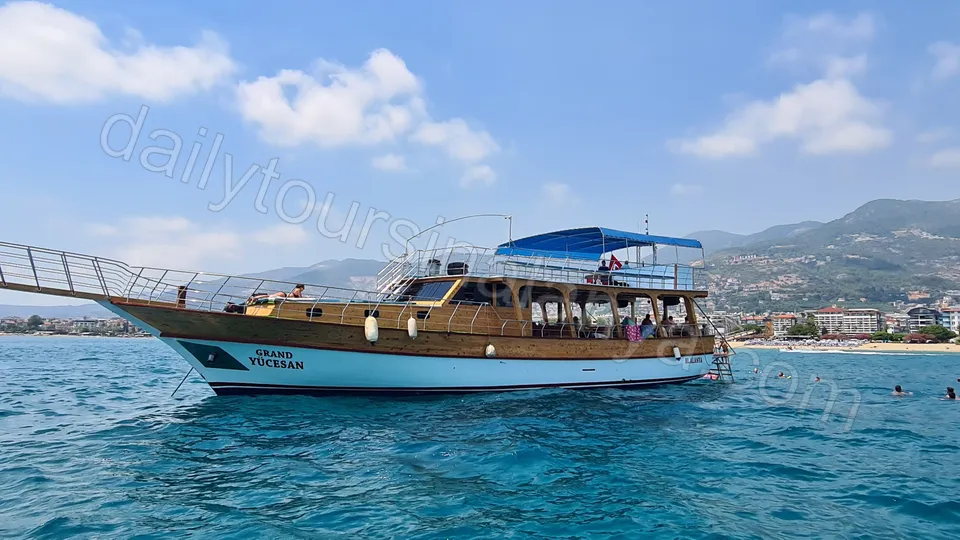 Alanya Tranquil Boat Tour photo 1
