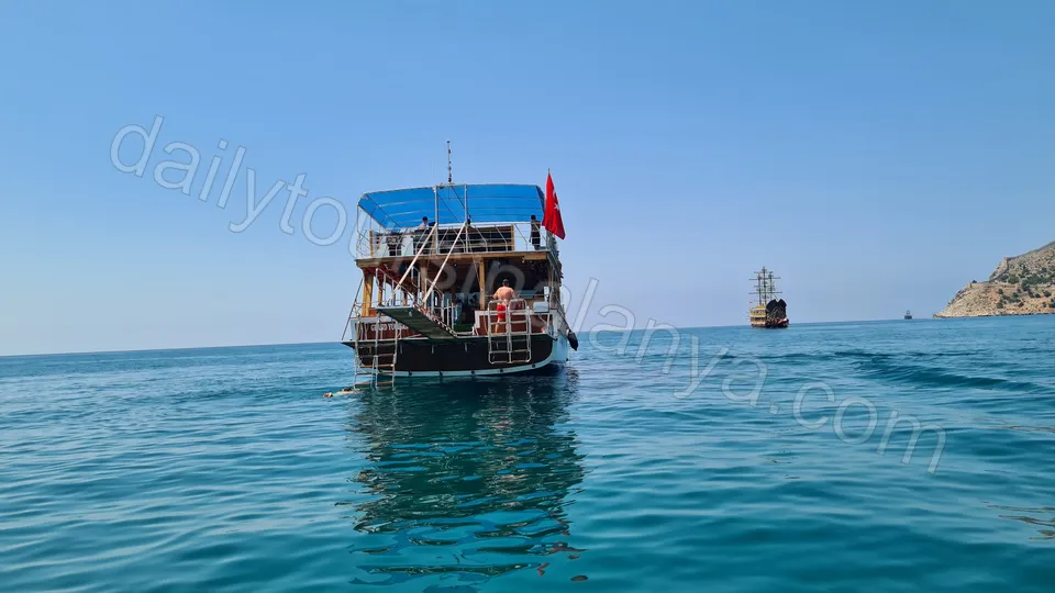 Alanya Tranquil Boat Tour photo 11