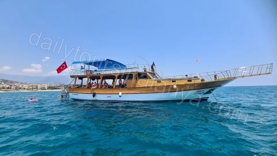 Alanya Tranquil Boat Tour photo 5