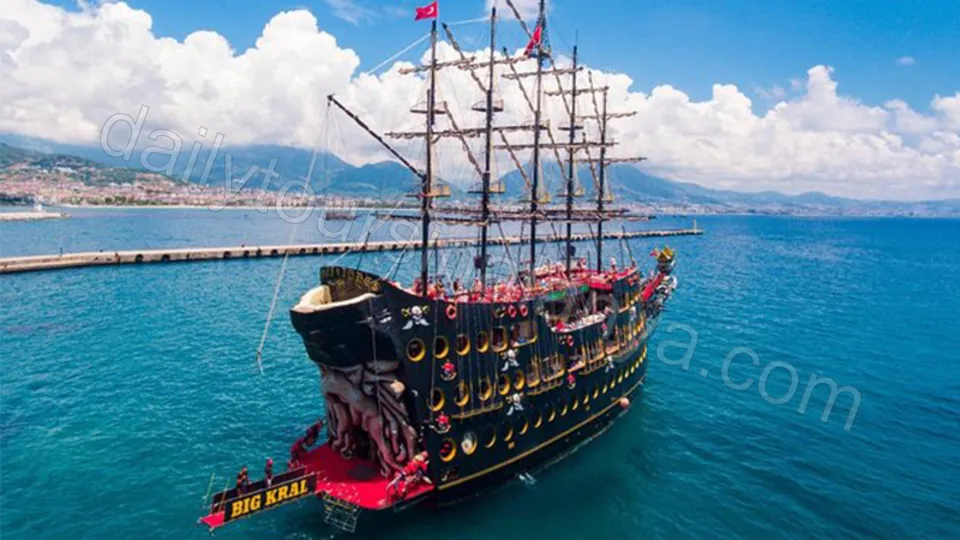 Alanya Big Kral Boat Tour photo 33