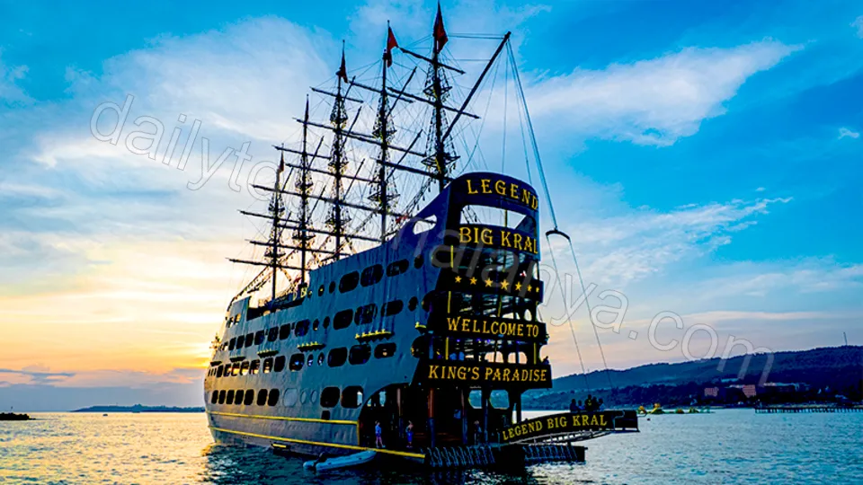 Alanya Legend Big Kral Boat Tour photo 6