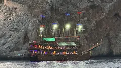 Яхта в Алании на Закате nav photo 1