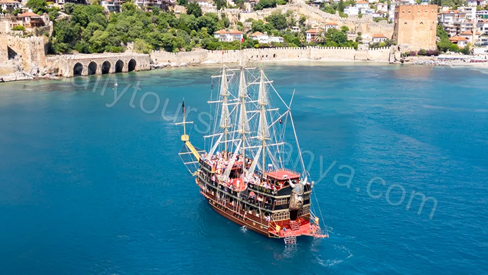 Alanya Viking Gün Batımı Tekne Turu photo 19