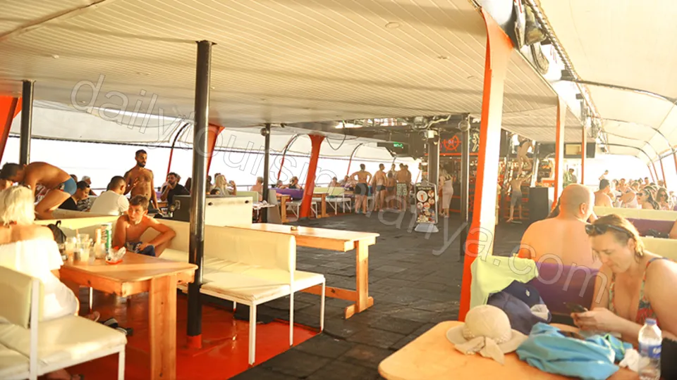 Все включено Закат Яхта photo 2