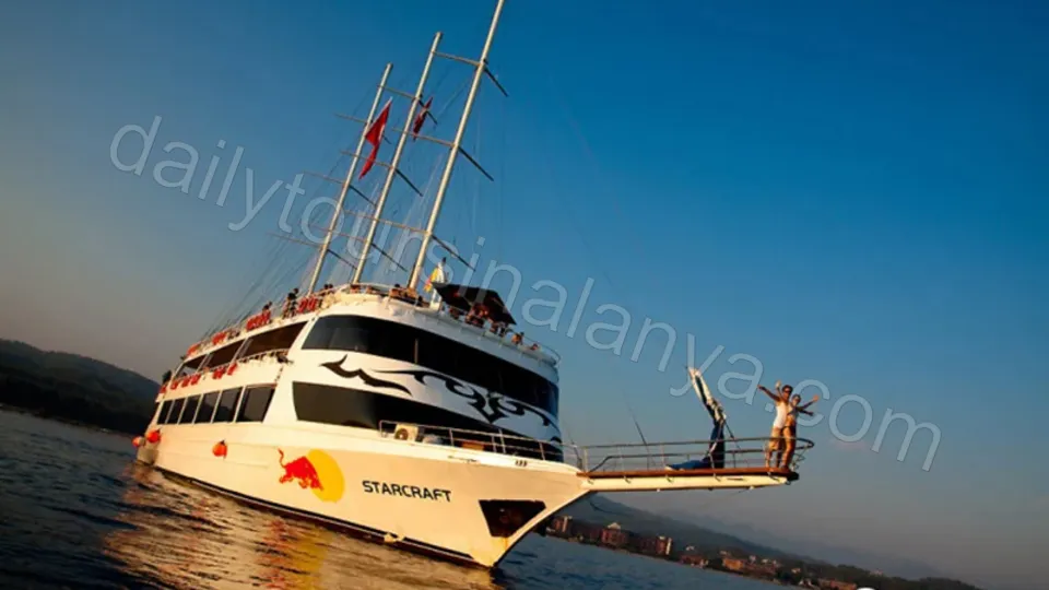 Starcraft Gün Batımı Tekne turu photo 0