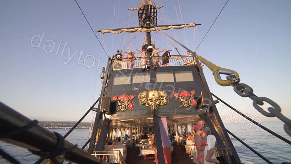 Big Kral Sunset Boat Tour photo 25