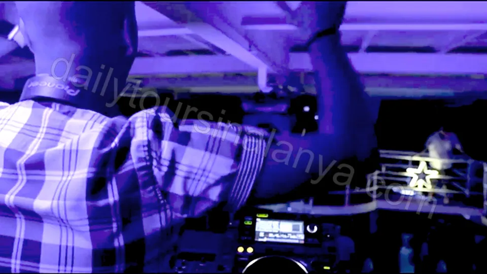 Ночная дискотека в Алании на яхте Старкрафт photo 10