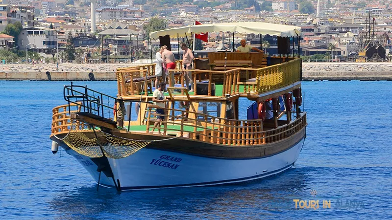 Alanya Tranquil Boat Tour image 6