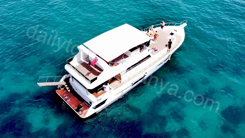 Alanya Group Yacht Tour image 12