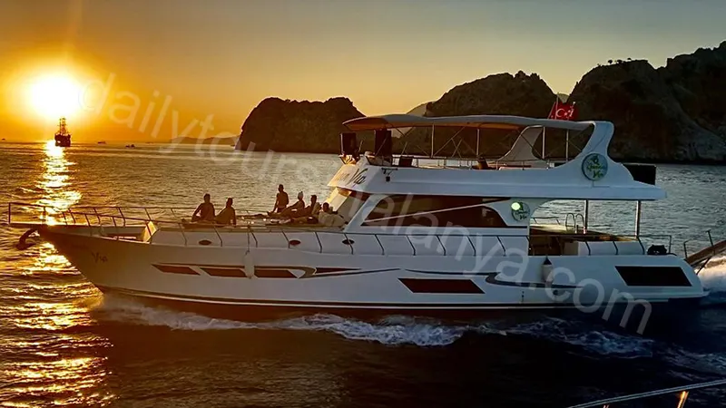 Alanya Group Yacht Tour image 7