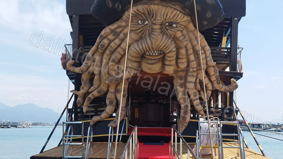 Alanya Titanic Pirate Boat Tour photo 8