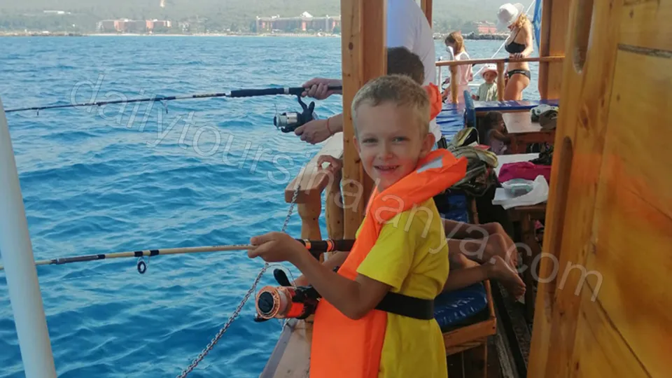 Рыбалка в Алании с группой photo 14