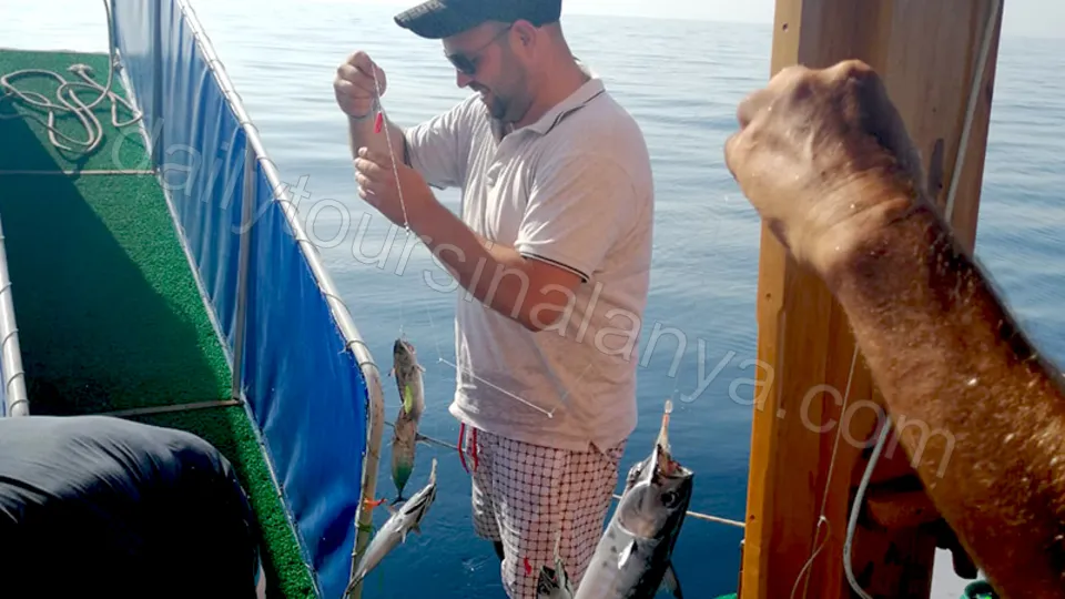 Рыбалка в Алании с группой photo 17