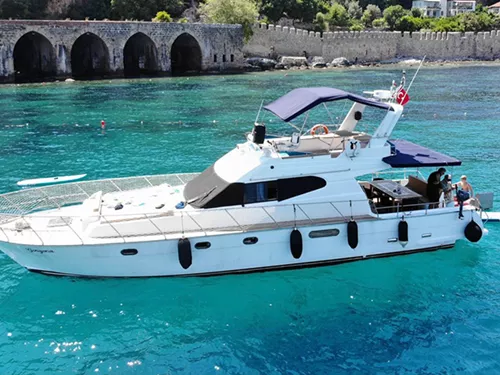 Gorgona yacht photo