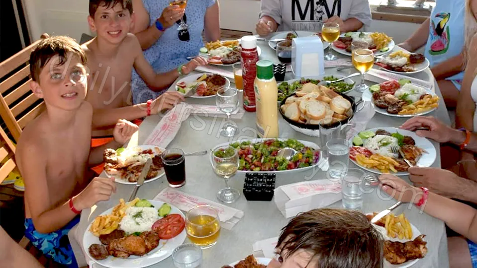 Khaleesi Deluxe photo 4