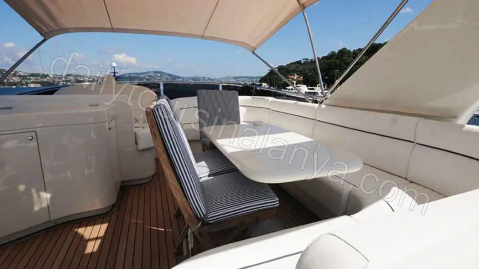 Cleopatra Luxury photo 9