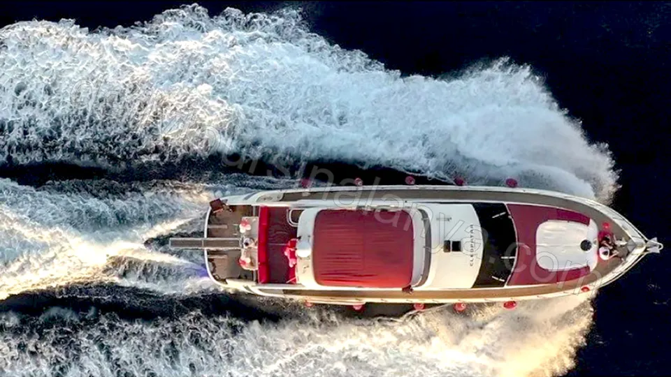 Cleopatra Luxury photo 8