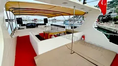 Queen Vip nav photo 21