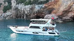 Queen Vip nav photo 5