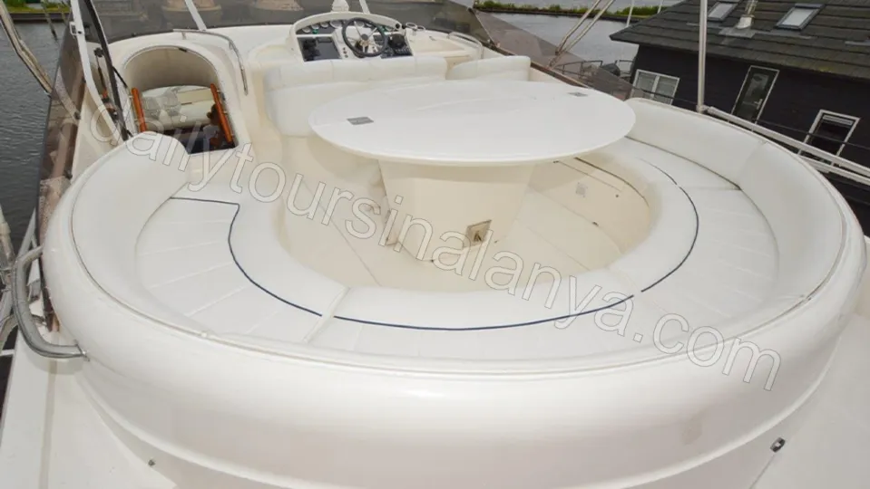 Moonlight Luxury photo 18