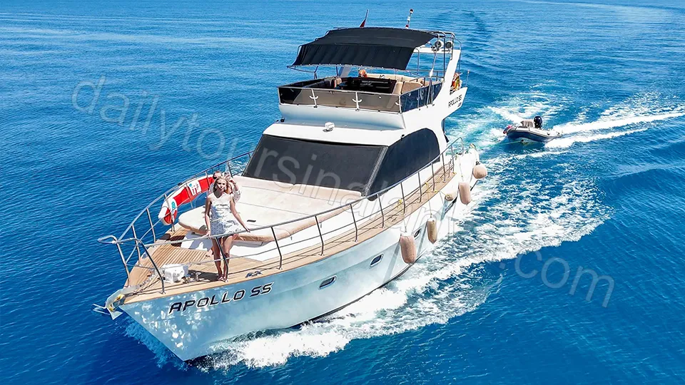 Apollo SS Luxury photo 3