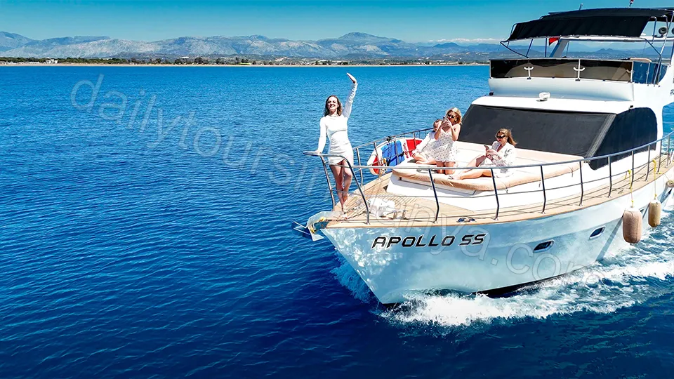 Apollo SS Luxury photo 6