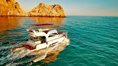 Khaleesi nav photo 1